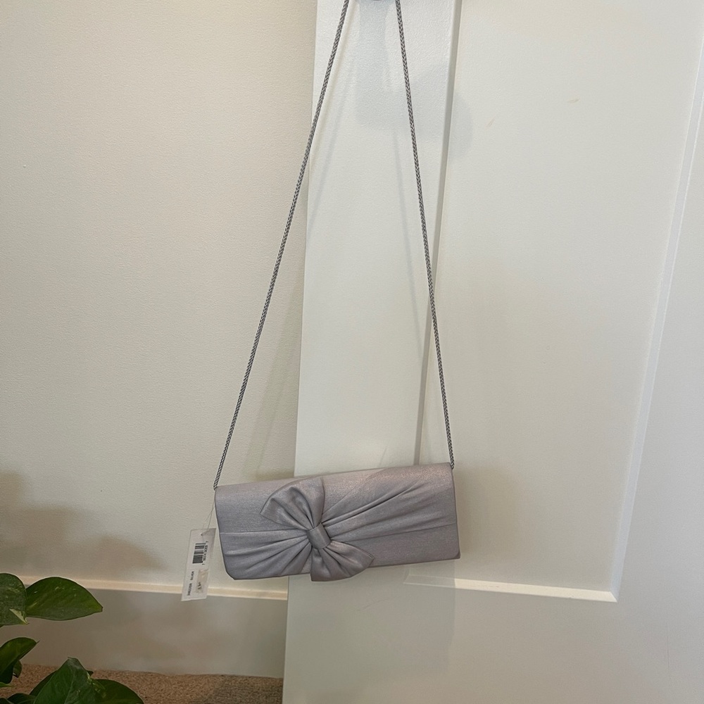 Woman’s silver evening bag. New with tag